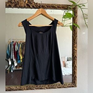 Lululemon Small Athletic sweat wicking sleeveless black shirt